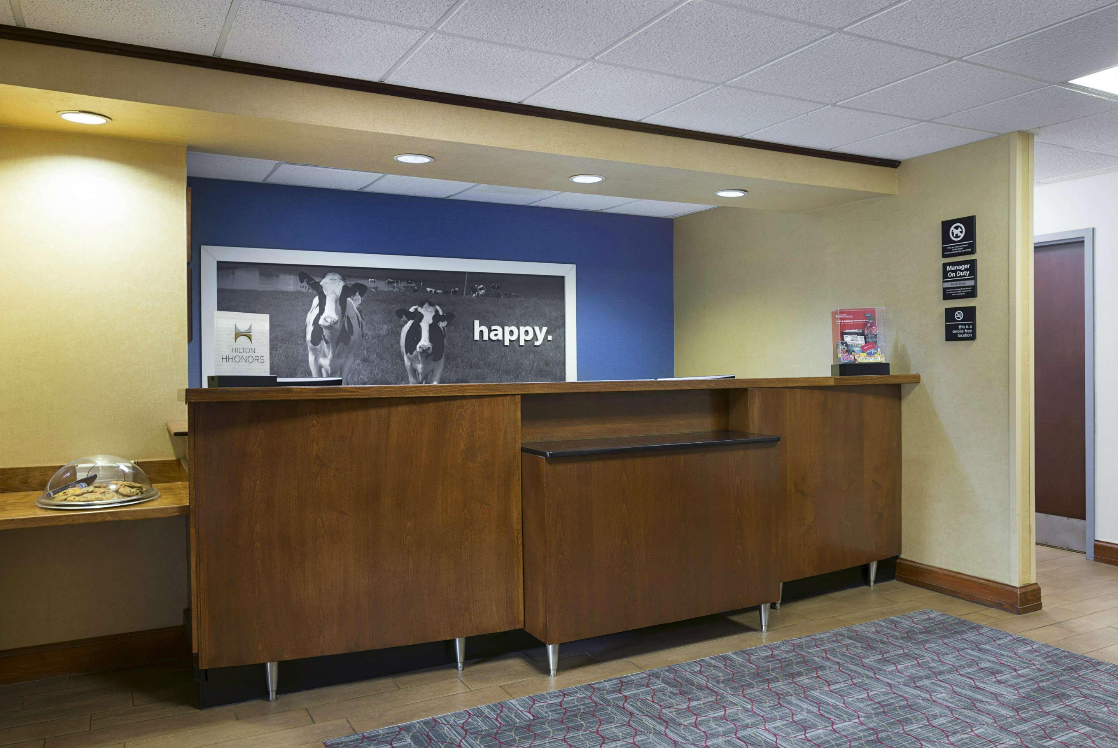 Hampton Inn Helen Bagian luar foto