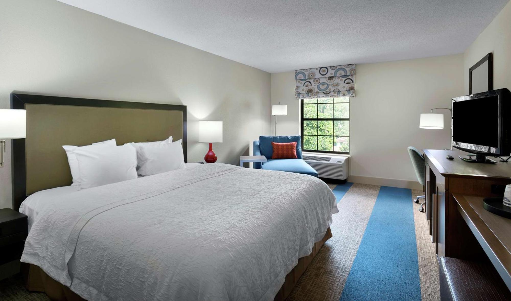 Hampton Inn Helen Bagian luar foto