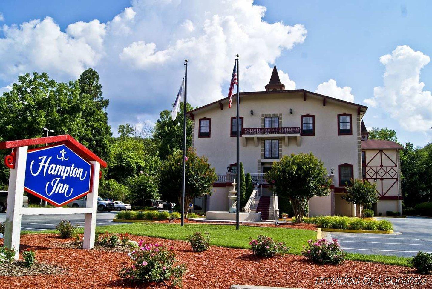 Hampton Inn Helen Bagian luar foto