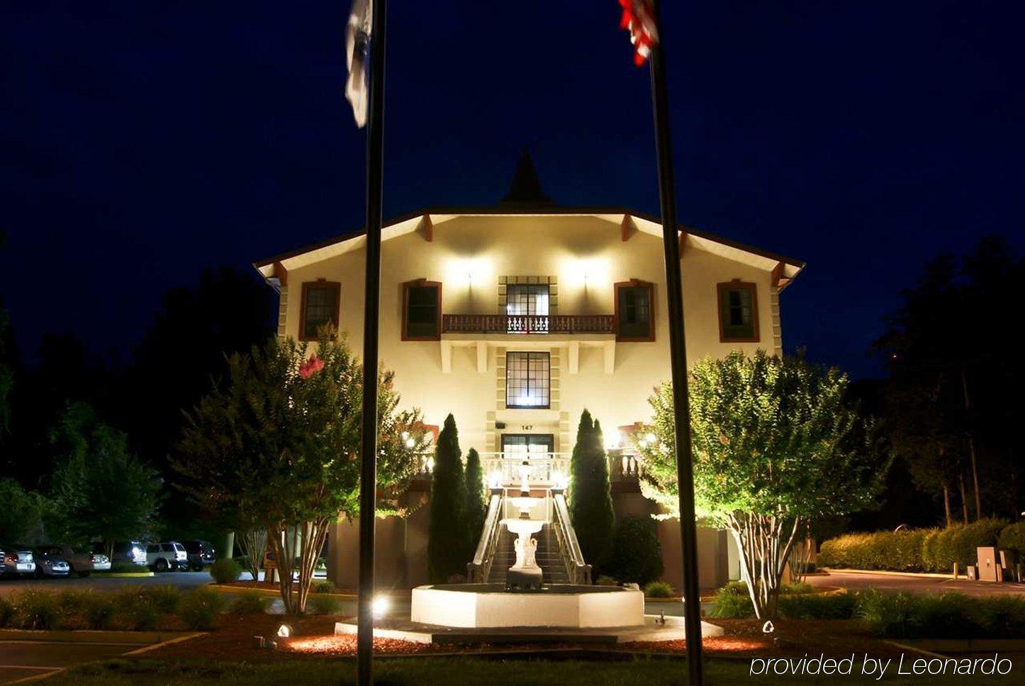 Hampton Inn Helen Bagian luar foto